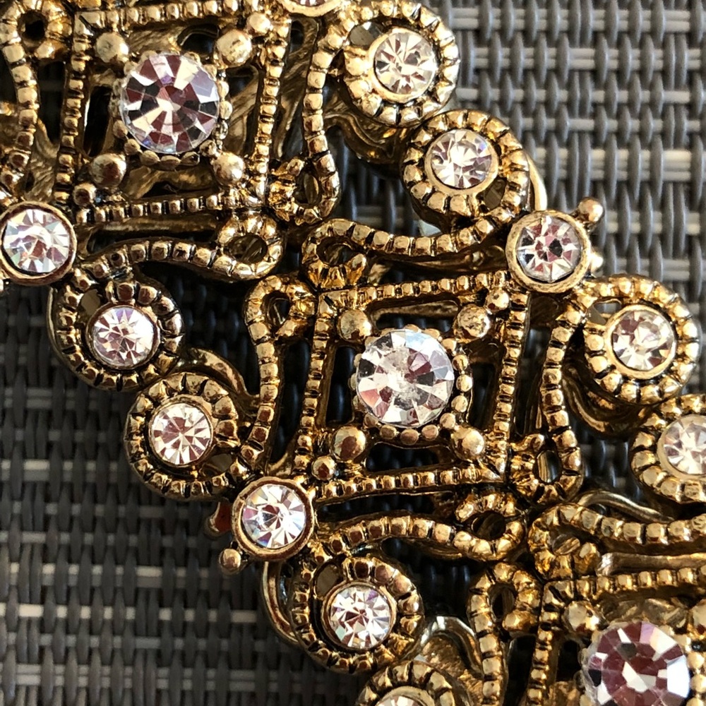 Gold Rhinestone Stretch Bracelet - Picture 6 of 7